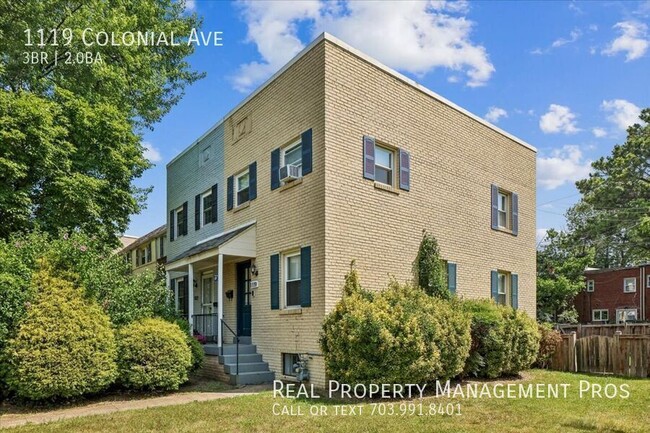 Building Photo - 1119 Colonial Ave