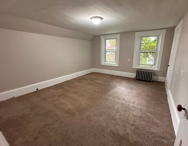 Photo - 177 Pleasant St Unit 2