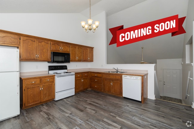 Building Photo - ****COMING SOON**** 3 Bedroom Townhome nea...