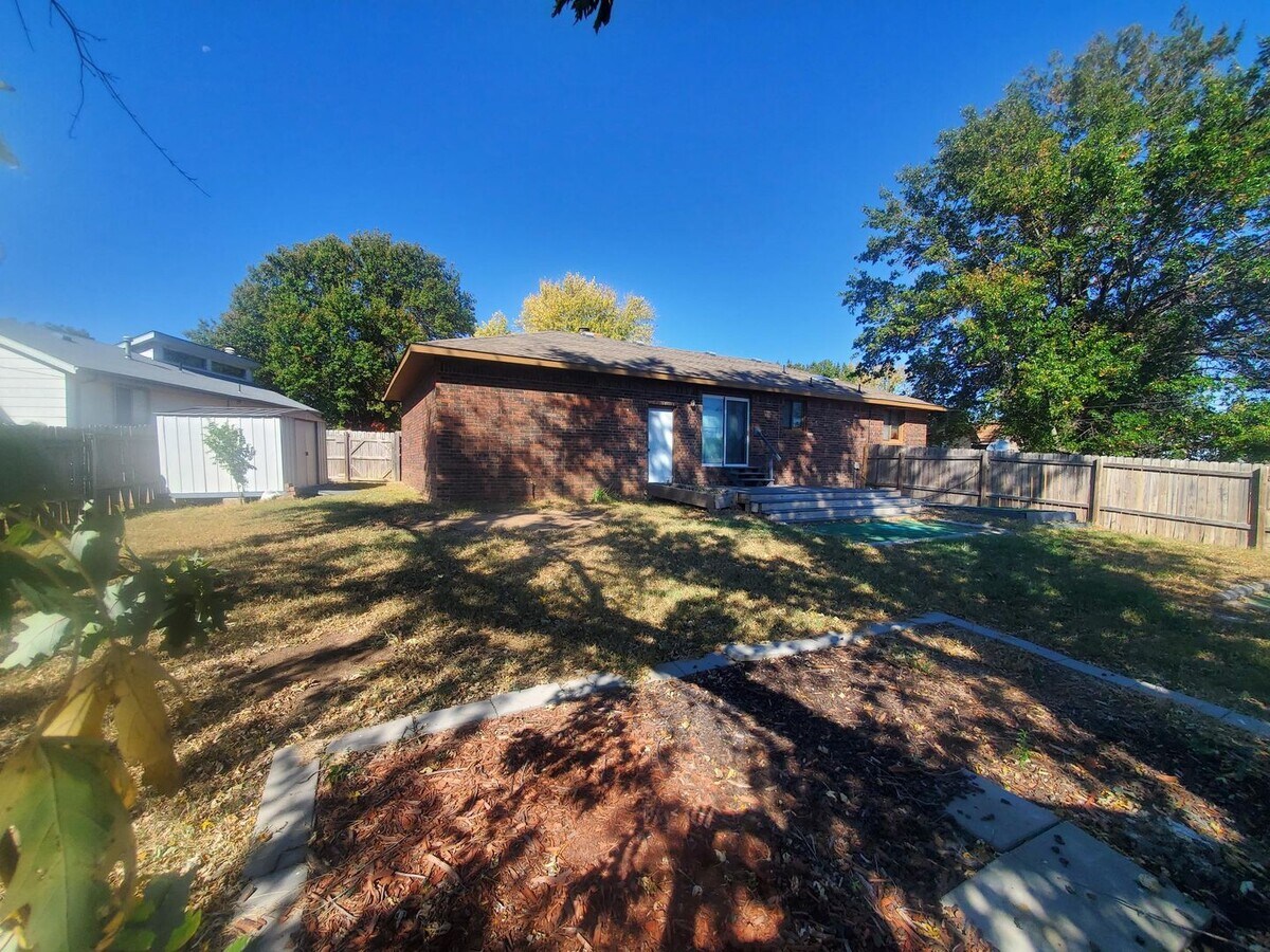 Photo - 1558 N Brunswick Ln Unidad 1558 N Brunswick