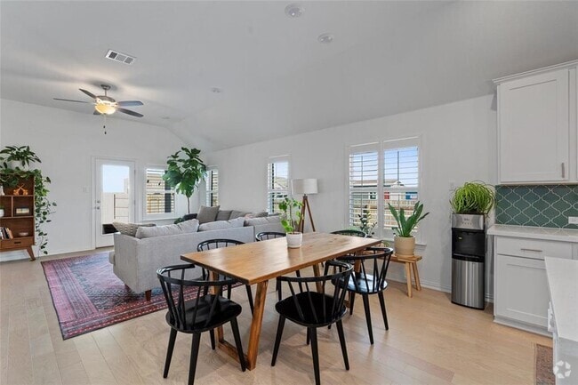 Building Photo - 200 Ottaviano Way Rental