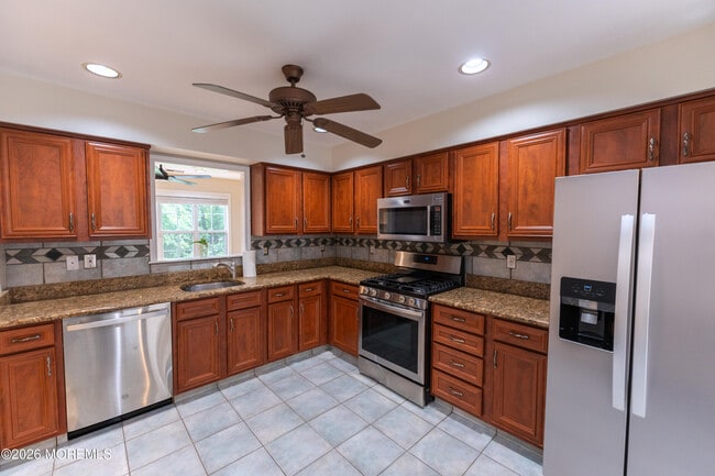 Photo - 314 Towne Dr