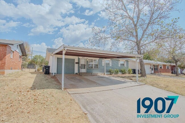 2516 Queensbury Rd