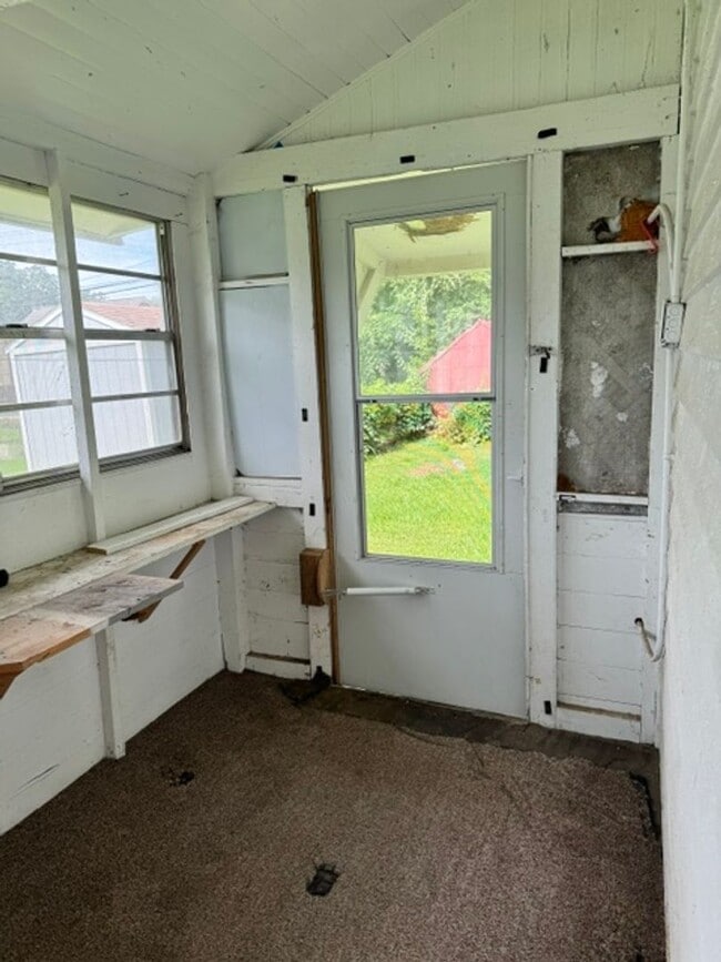 Photo - 2504 Avenue H