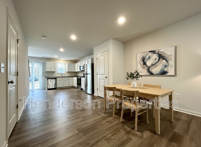 Photo - 137 Villa Ln