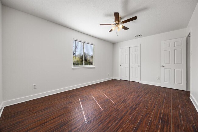 Photo - 8501 Fern Bluff Ave