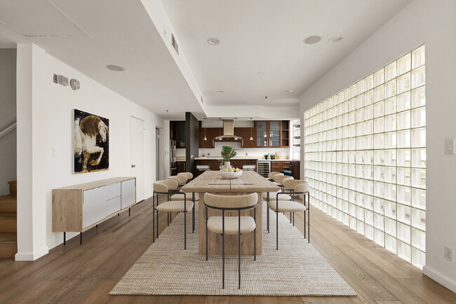 Photo - Stylish End-Unit Townhome in Prime Santa Monica | Private Rooftop Deck & Bonus Room Unit Apt A