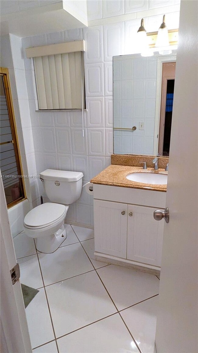 Photo - 301 NE 14th Ave Unidad 404