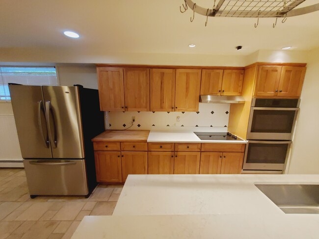 Photo - 115 Eden Rd Unit 1