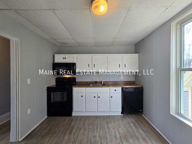 Photo - 24 Vine St Unit 2