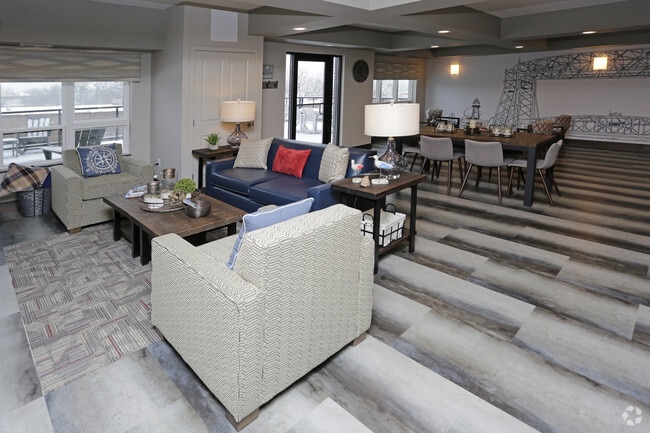 Capstone Apartments