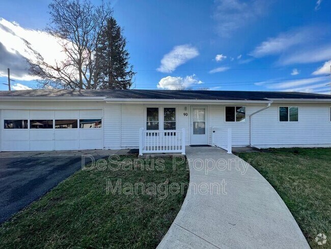 Building Photo - 90 Robinhood Dr Rental