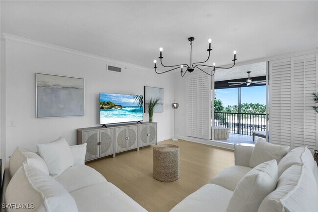 Photo - 8720 Bay Colony Dr Unidad 404