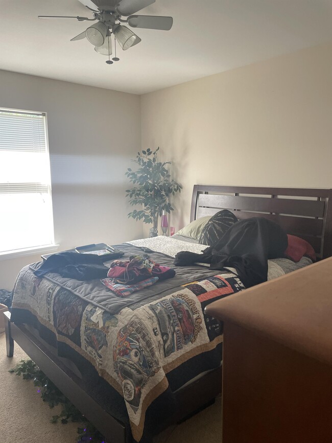 Photo - 2360 Crescent Rd