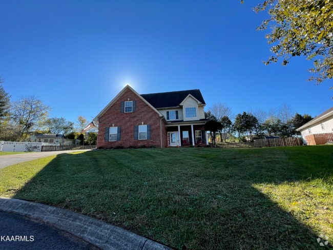 Building Photo - 505 Pebble Creek Rd Rental