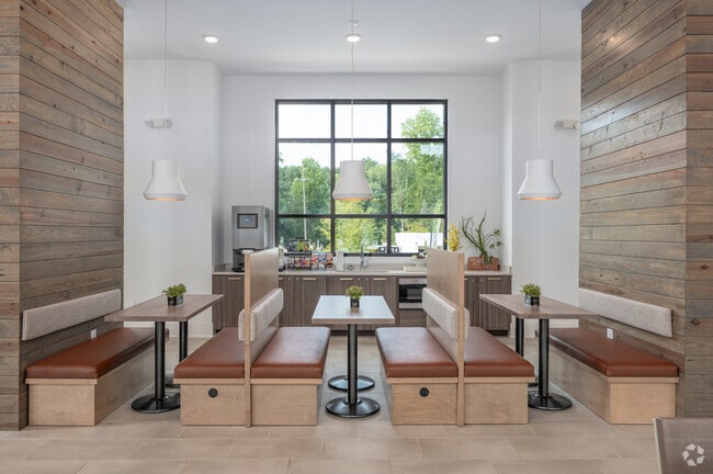 COMMUNITY KITCHEN