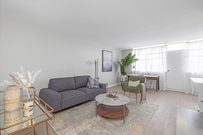 Photo - Fairview Tower