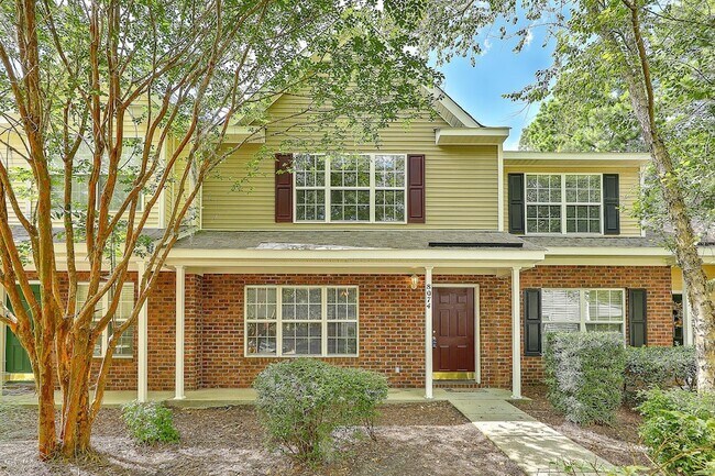 8074 Shadow Oak Dr