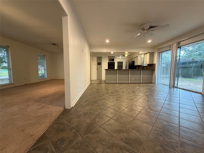 Photo - 5422 Spellman Rd