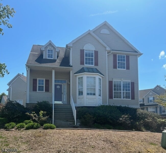 Building Photo - 240 Winding Hill Dr