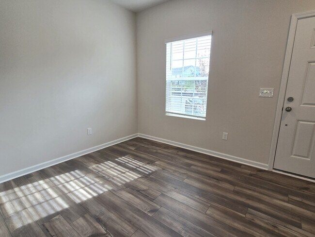 1850 Autumn Mist Dr