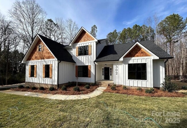 Photo - 302 Lester Davis Rd