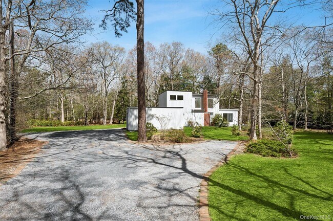 Photo - 7 Pine Ln