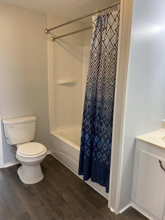 Photo - 112 W Walnut St
