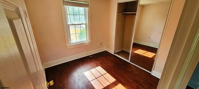 Photo - 239 Roosevelt Ave