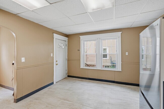 Photo - 371 Oakland St Unit 1