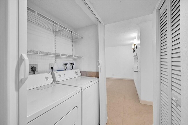 Photo - 7173 Orange Dr Unit 215