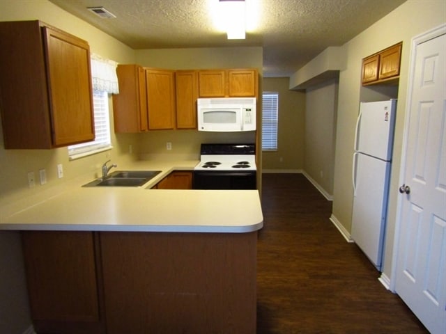 Photo - 7801 Ash Point Cir