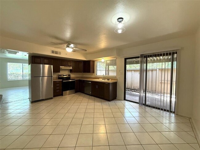 Photo - 900 W Village Ln