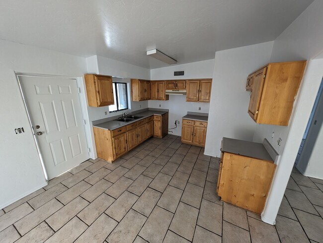 Photo - Beautiful 3bed&2bath Home - Close to A Mou...