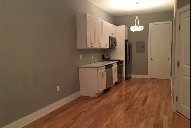 Photo - 19 Lincoln St Unit 2