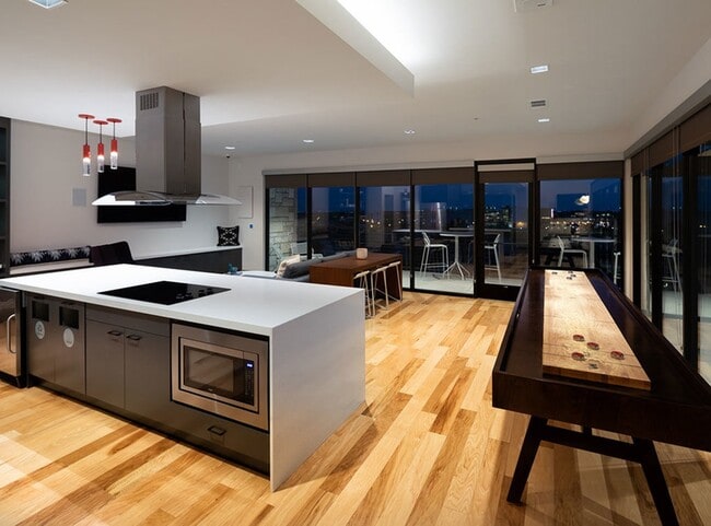 Photo - AMLI on Aldrich