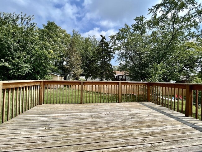 Photo - Four Bedroom Duplex in Kentwood