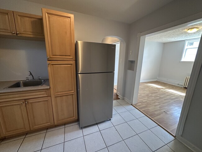 Kitchen - Bayers Road Apartments