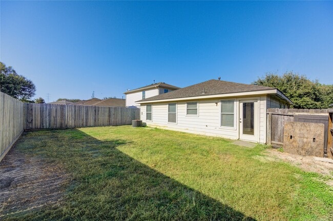 Photo - 15507 Western Skies Dr