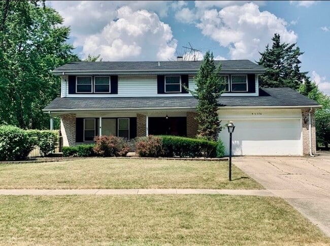 Building Photo - 9S174 Nantucket Dr