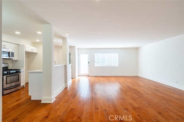 Photo - 1825 Selby Ave Unidad 102