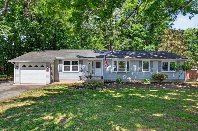 Building Photo - 22929 Town Creek Dr