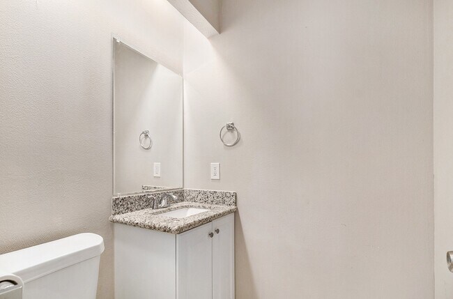 Photo - 5115 Shady Gardens Dr