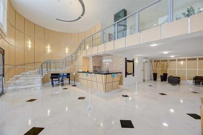 Photo - 6770 Indian Creek Dr Unit 12A