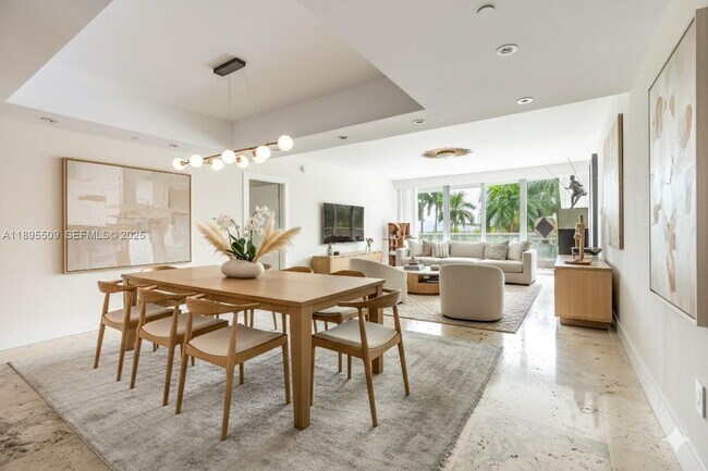 Building Photo - 2627 S Bayshore Dr Unit 504