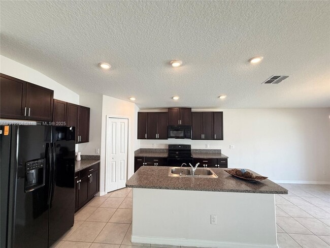 Photo - 39889 Harmon Grove Ct