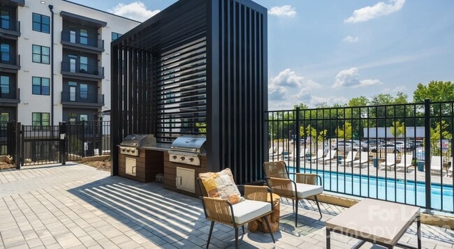 Photo - 2314 Berryhill Rd