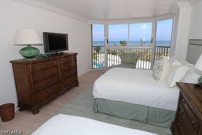 Photo - 4041 Gulf Shore Blvd N Unit 301