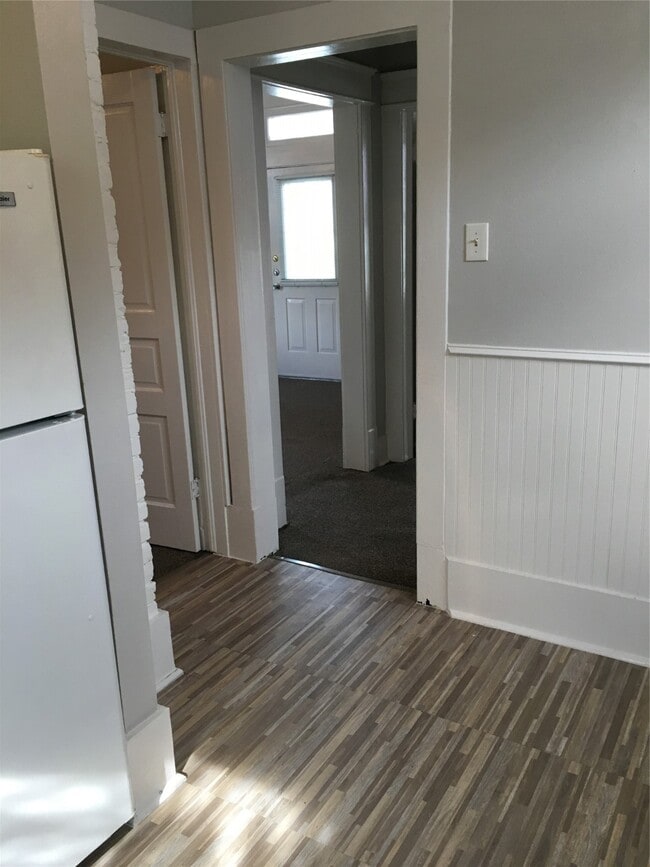 Photo - 801 8th St