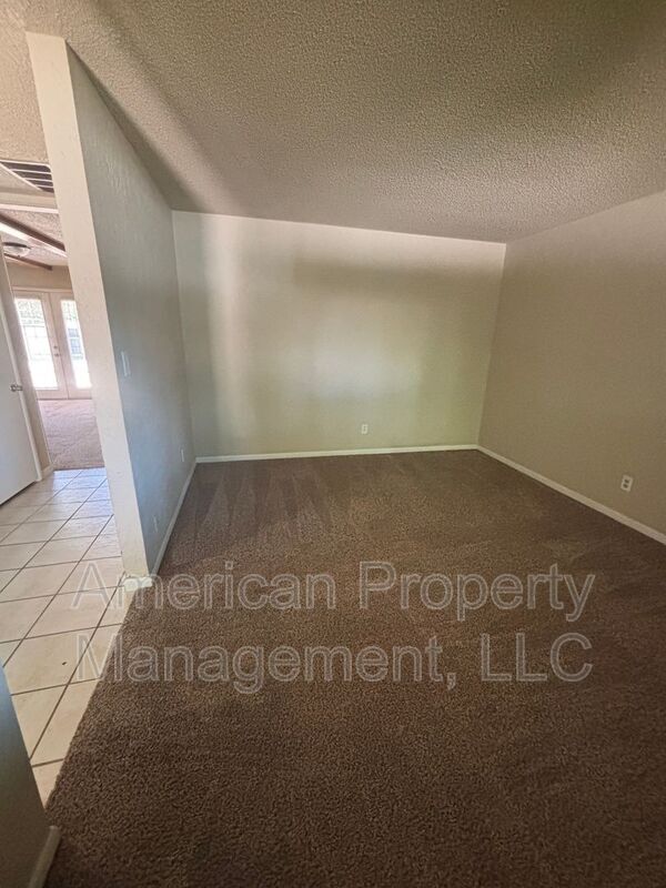 Photo - 1713 S 1st St
